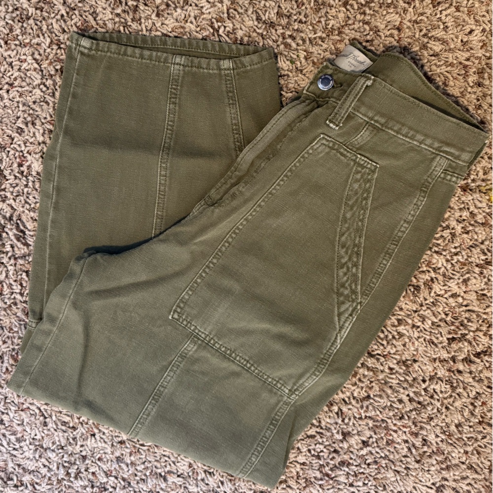 Universal Thread Olive High-Rise Barrell